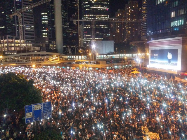Hong_Kong_Umbrella Movement Mesh Networks